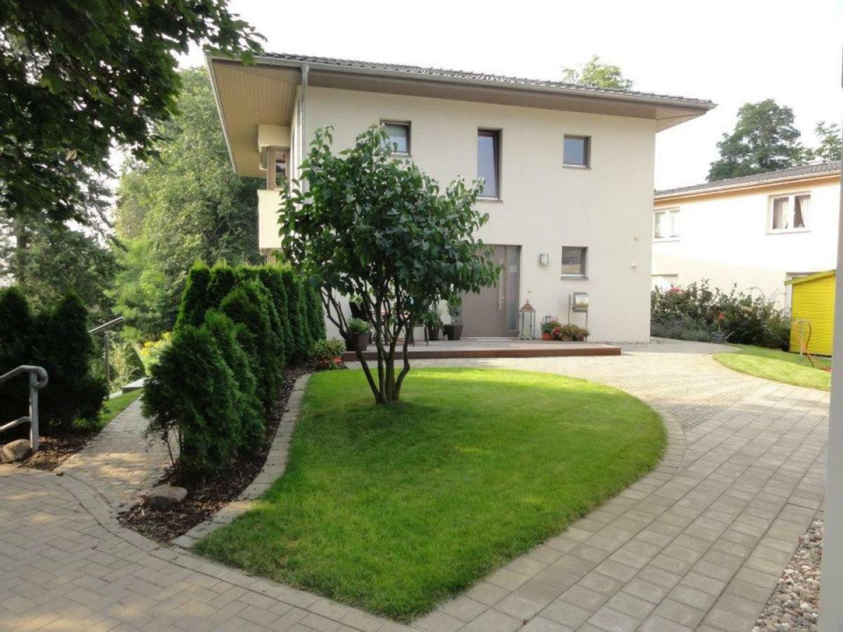 Villa Am Weinberg Варен Экстерьер фото